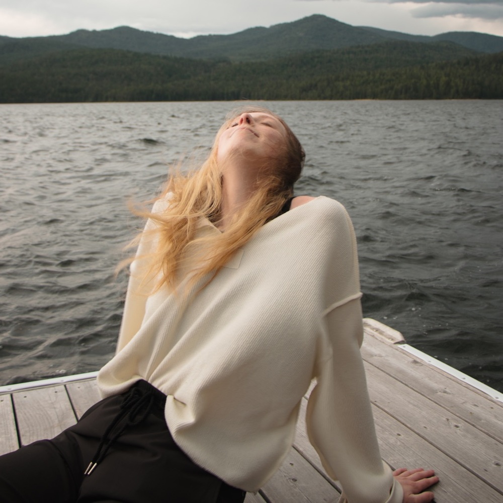 Urban Outfitters Oversized Pullover Sweater - M